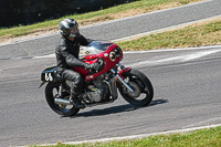 cadwell-park;cadwell-park-photographs;cadwell-trackday-photographs;enduro-digital-images;event-digital-images;eventdigitalimages;peter-wileman-photography;racing-digital-images;trackday-digital-images;trackday-photos